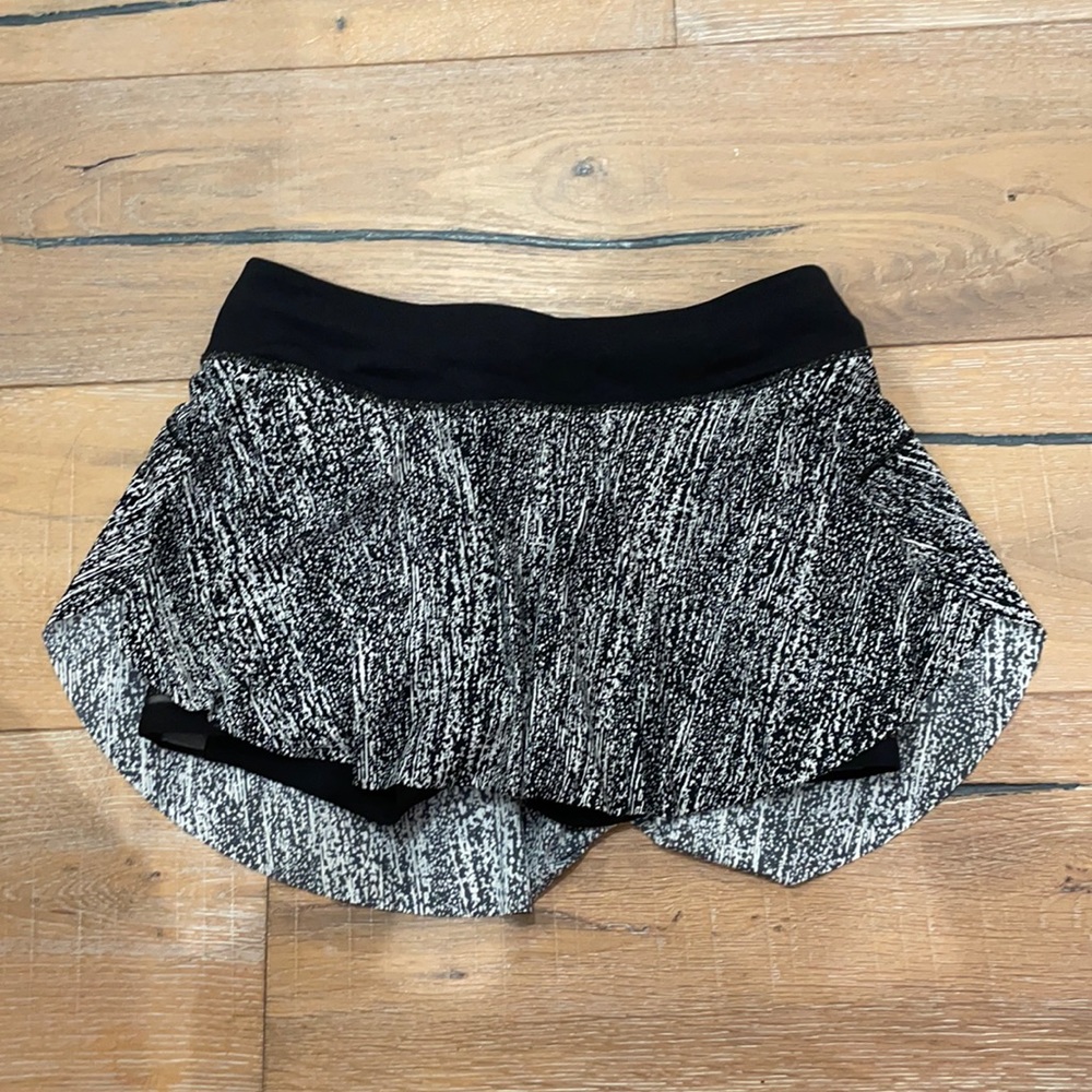 Lululemon skirt
